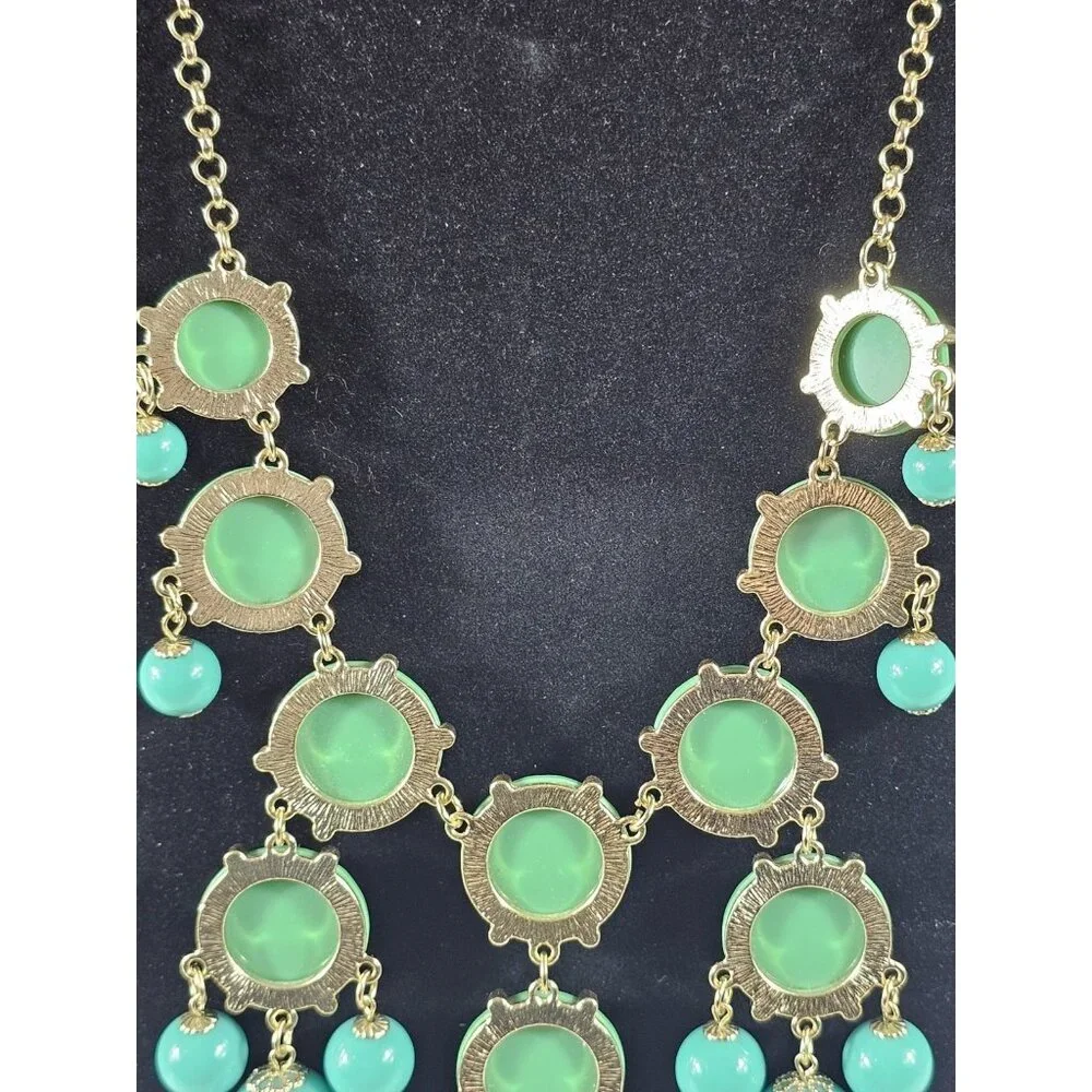 Green Faceted Statement Necklace Gold Tone Chain Chandelier Bib Necklace Vintage